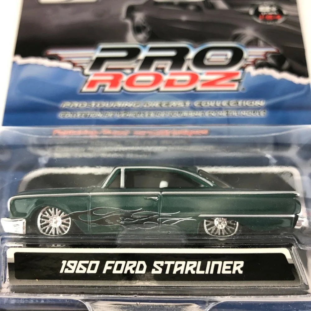 Maisto‎ Pro RodZ 1960 60 Ford Starliner Car Metallic Green Die Cast 1/64 Scale